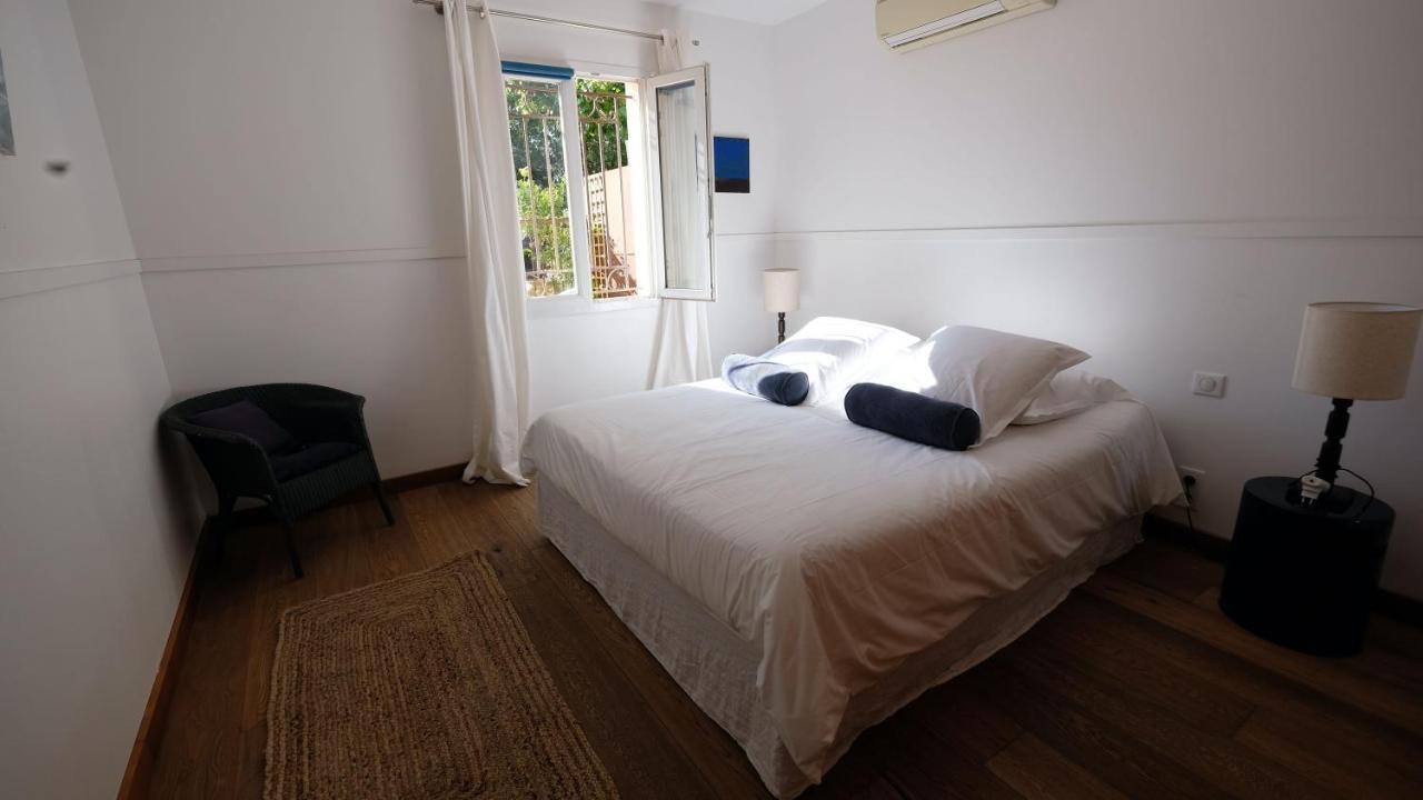 Holiday home Bastide Le Petit Clos - Les 2 *